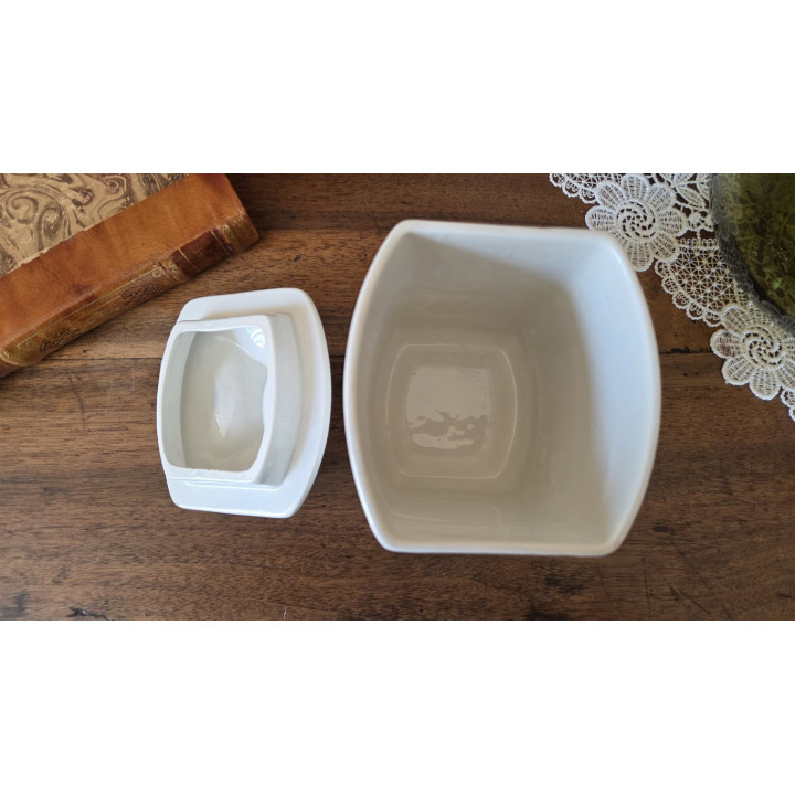 Pot à farine Saint Amand