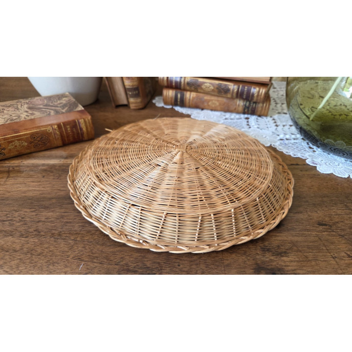 Petit plateau en osier