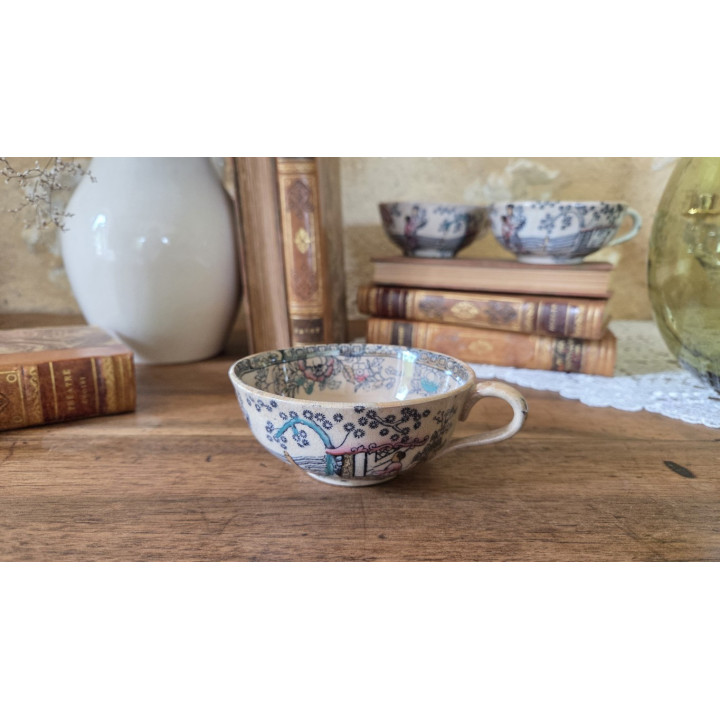 Tasse ancienne japonisante
