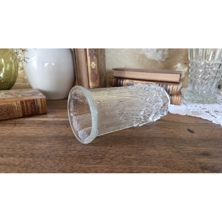 Vase art nouveau en verre moulé