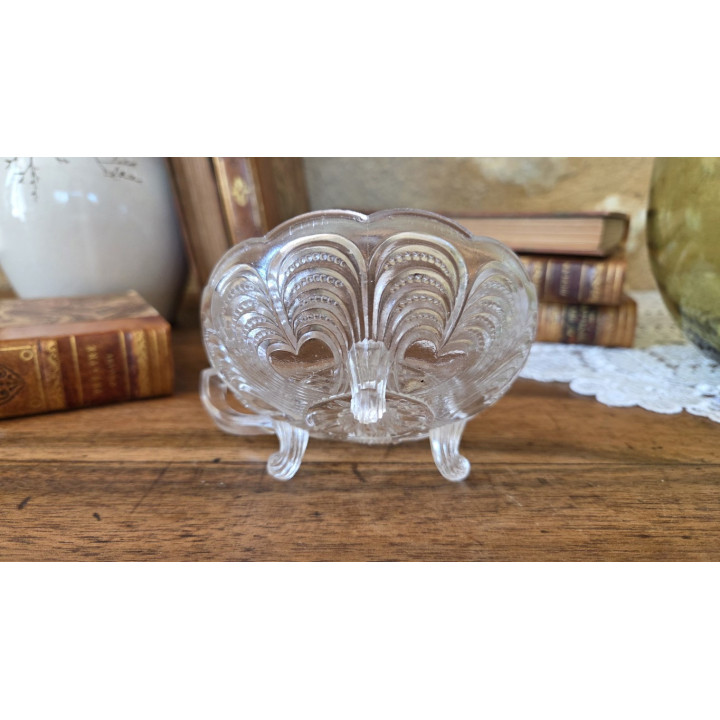 Coupelle en verre pressé