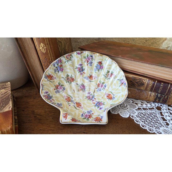 Coupelle à bijoux en forme de coquillage