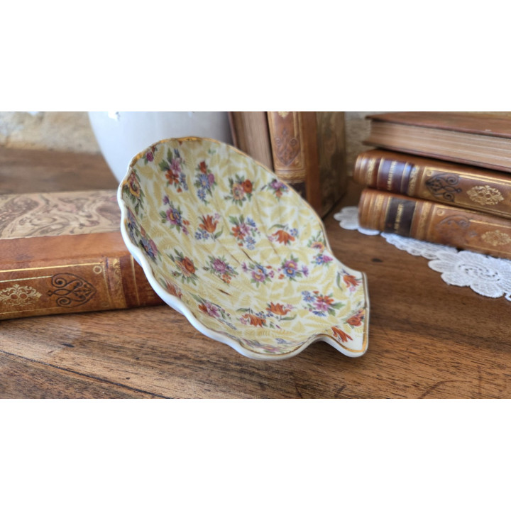 Coupelle à bijoux en forme de coquillage